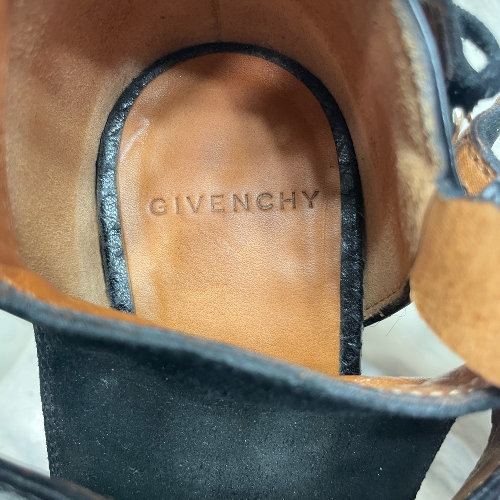 Givenchy Black Snake-Embossed Python Leather Ankle Strap Heels – EU 37 / US 7 - Picture 9 of 16